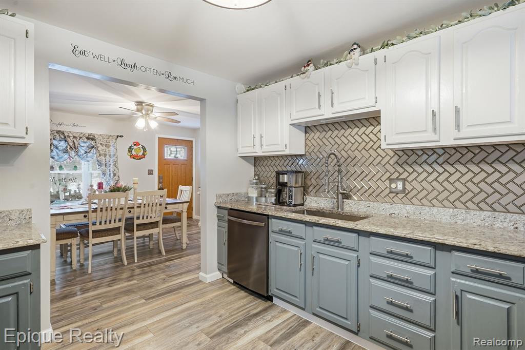 1422 E Barnes Lake Road