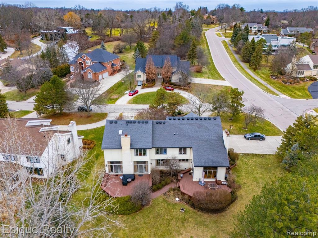 2029 Birchwood Way