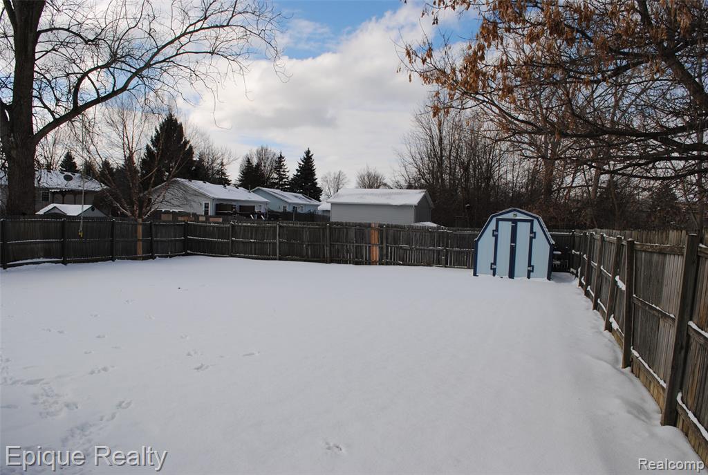 750 Applegate Drive