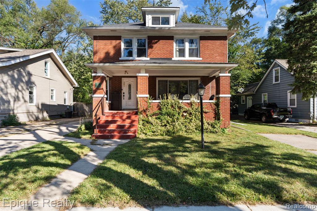 261 E Webster Street