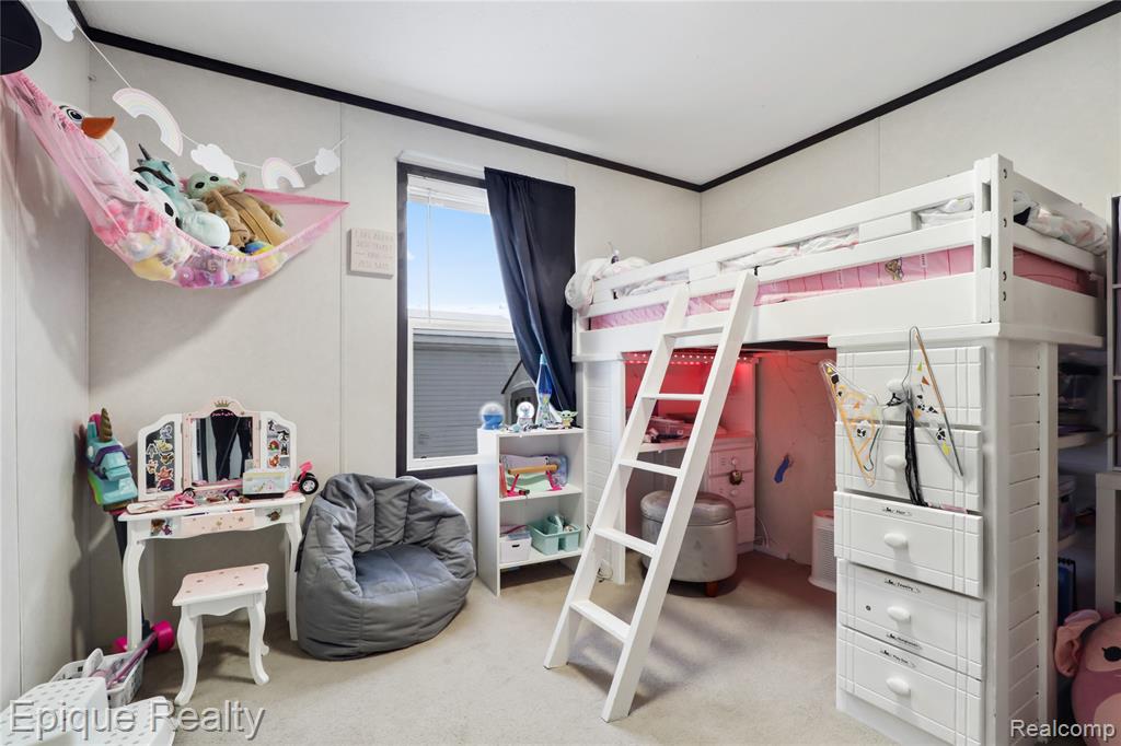 2068 Cedar Circle