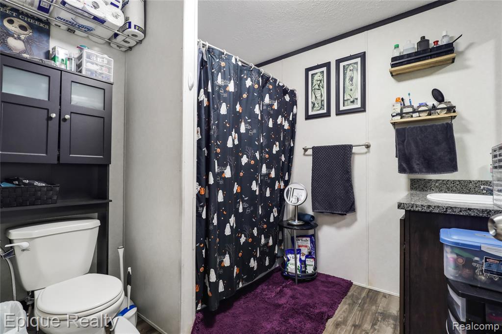 2068 Cedar Circle
