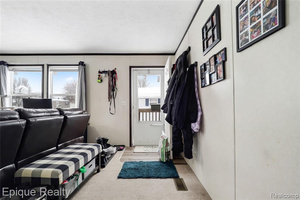 2068 Cedar Circle