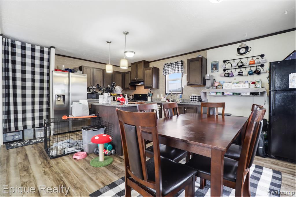 2068 Cedar Circle