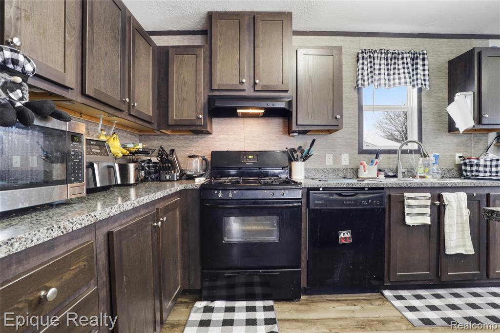2068 Cedar Circle