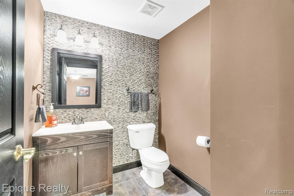 8459 Cranbrook Drive