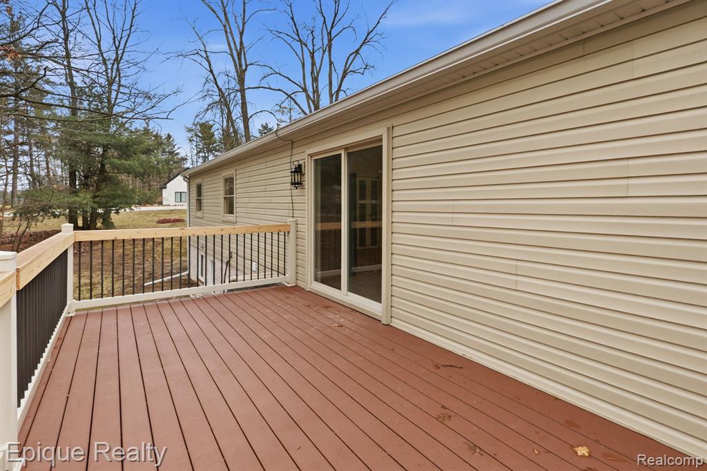 4563 Clifford Road