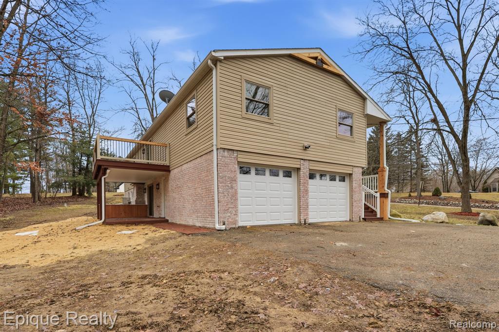 4563 Clifford Road