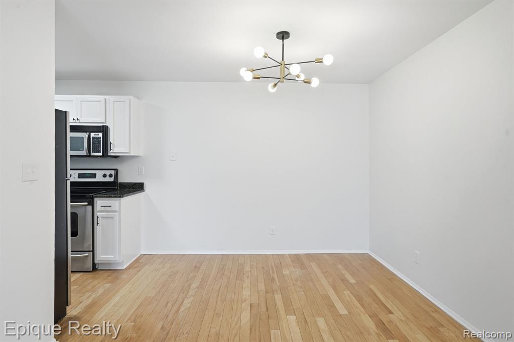 2400 Parmenter Boulevard # 202