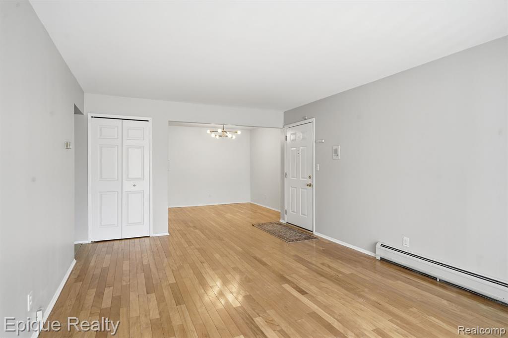 2400 Parmenter Boulevard # 202