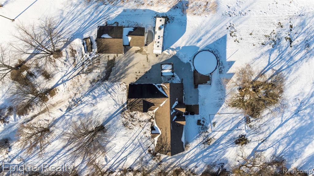 7884 North Road