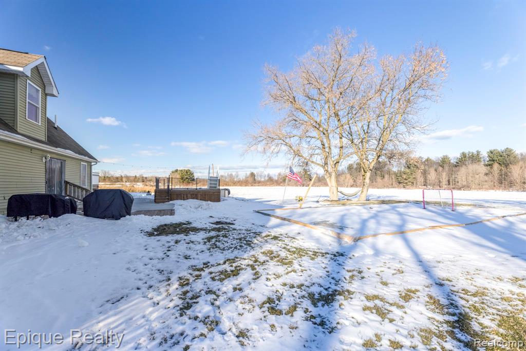 7884 North Road