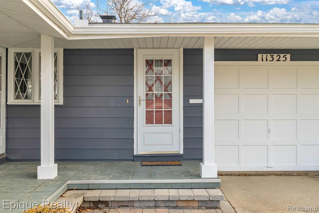 11325 Woodbridge Drive