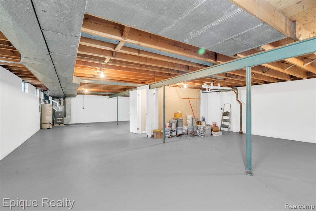 11325 Woodbridge Drive
