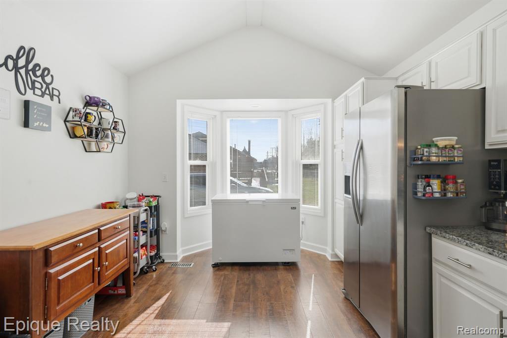 20080 Levee Court