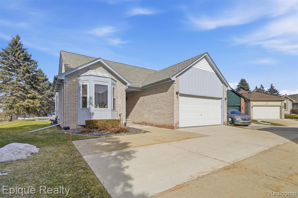20080 Levee Court