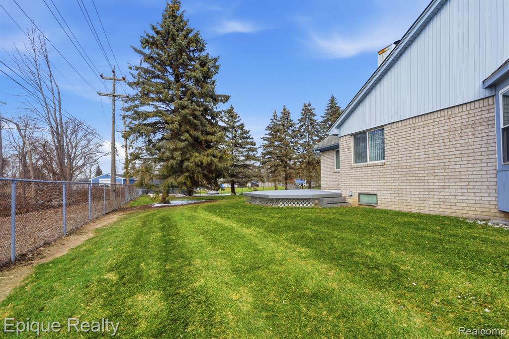 20080 Levee Court