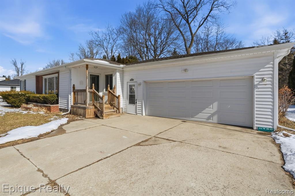 2480 Brownwood Drive