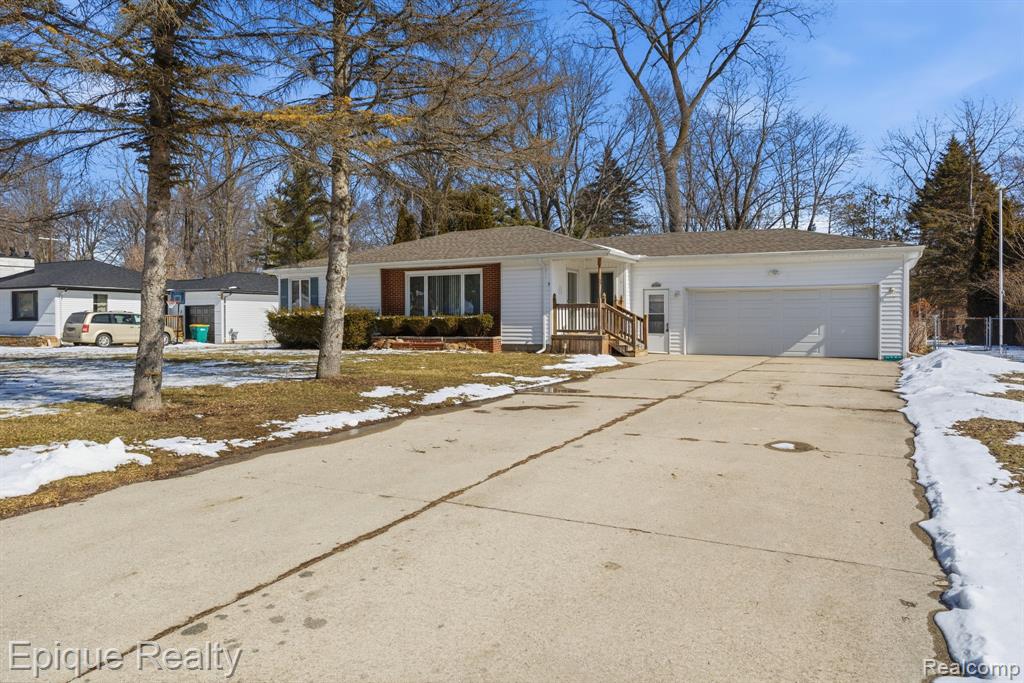 2480 Brownwood Drive