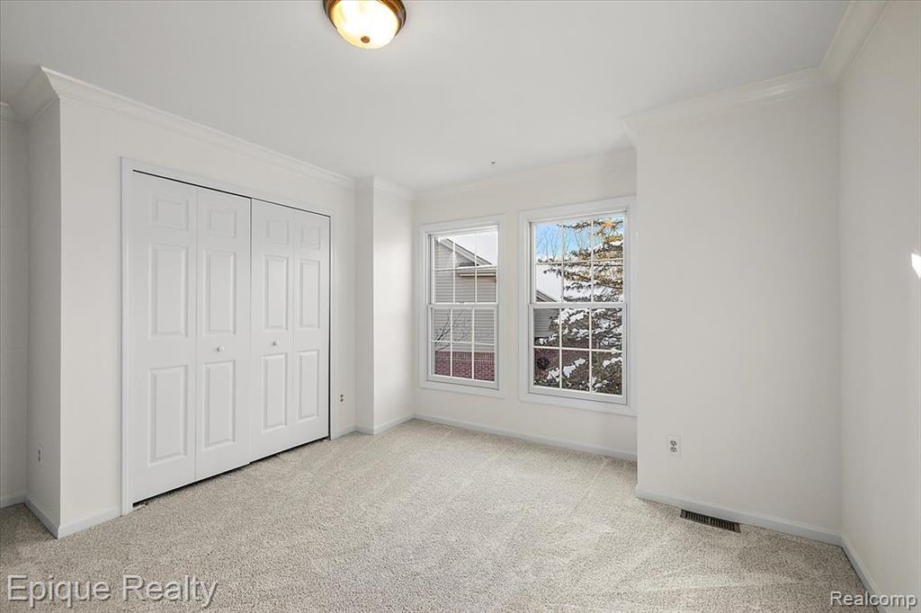 254 Marmoor Court