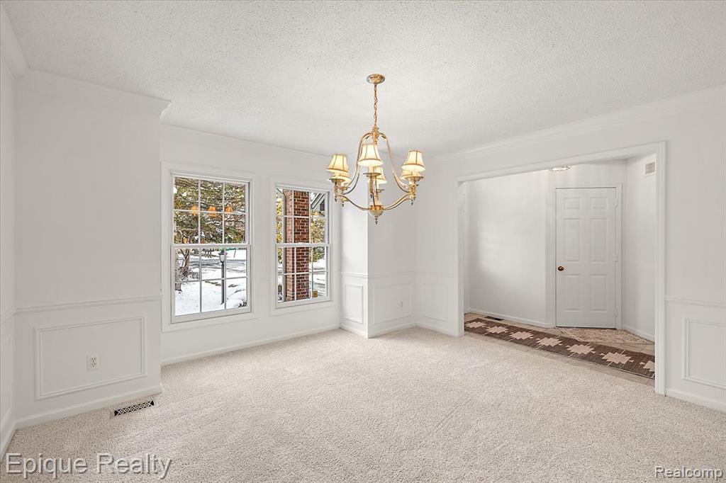 254 Marmoor Court