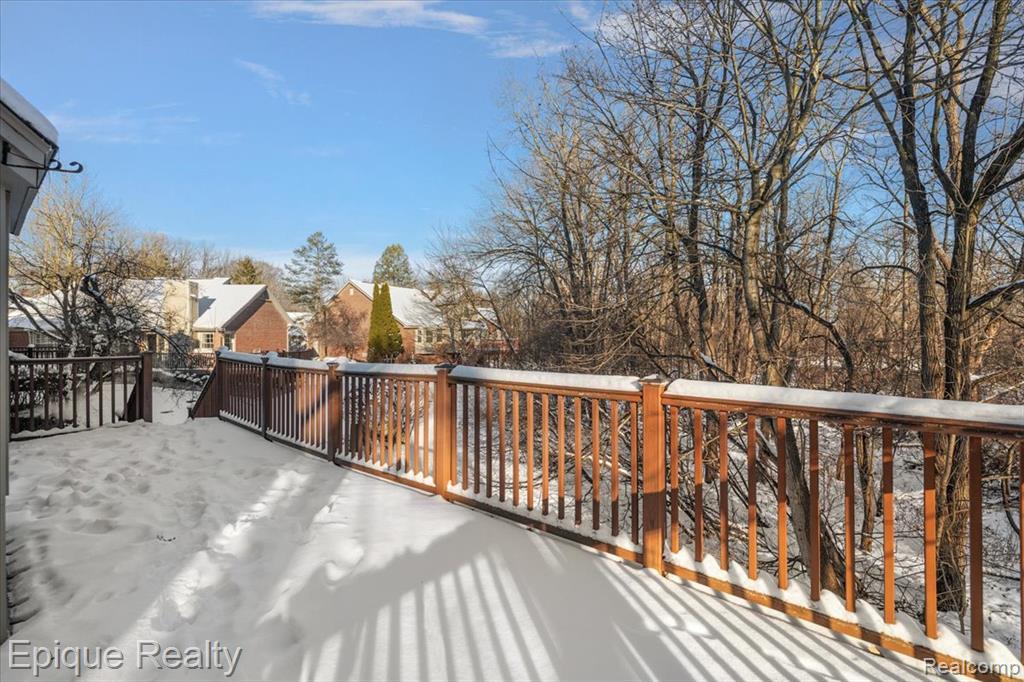 254 Marmoor Court