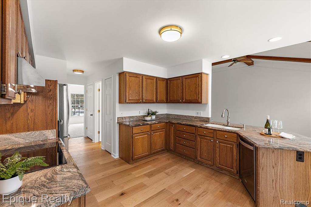 254 Marmoor Court