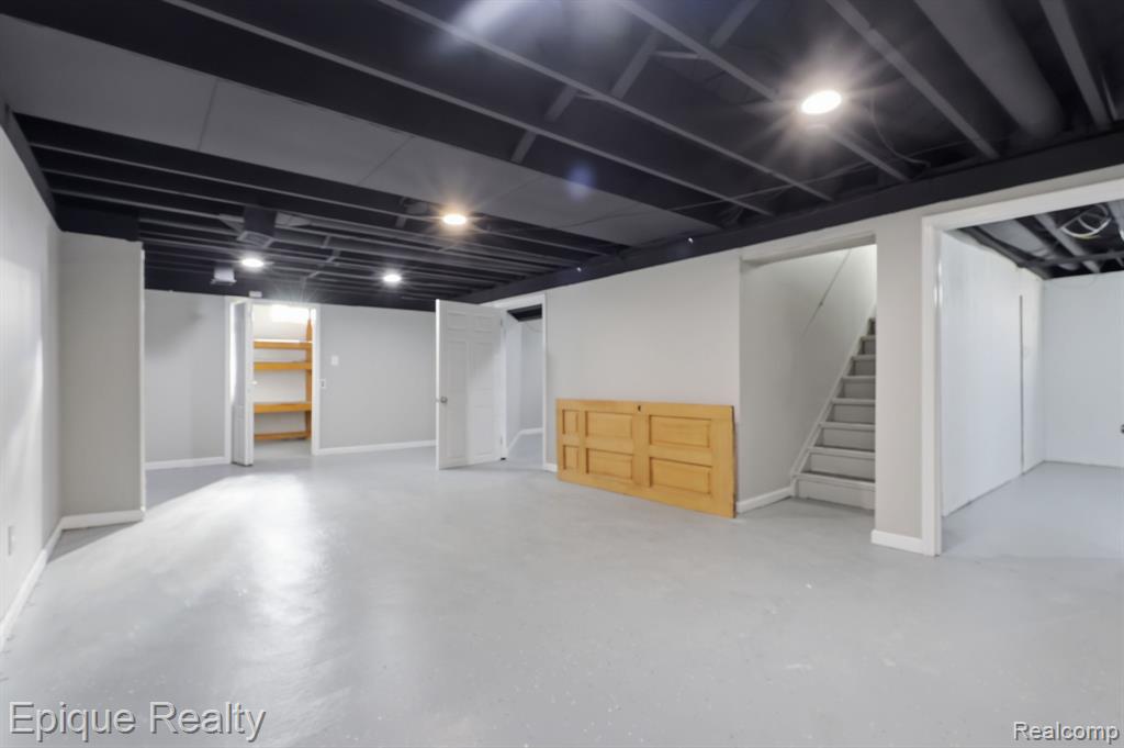 12801 Sterling Court