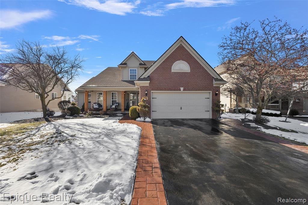 270 Derby Lane