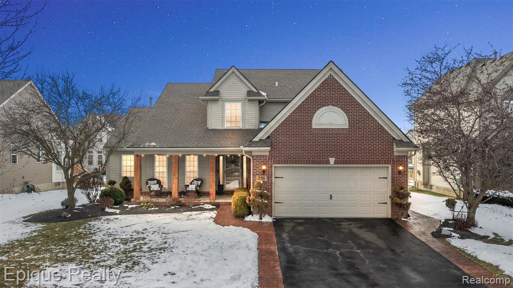 270 Derby Lane