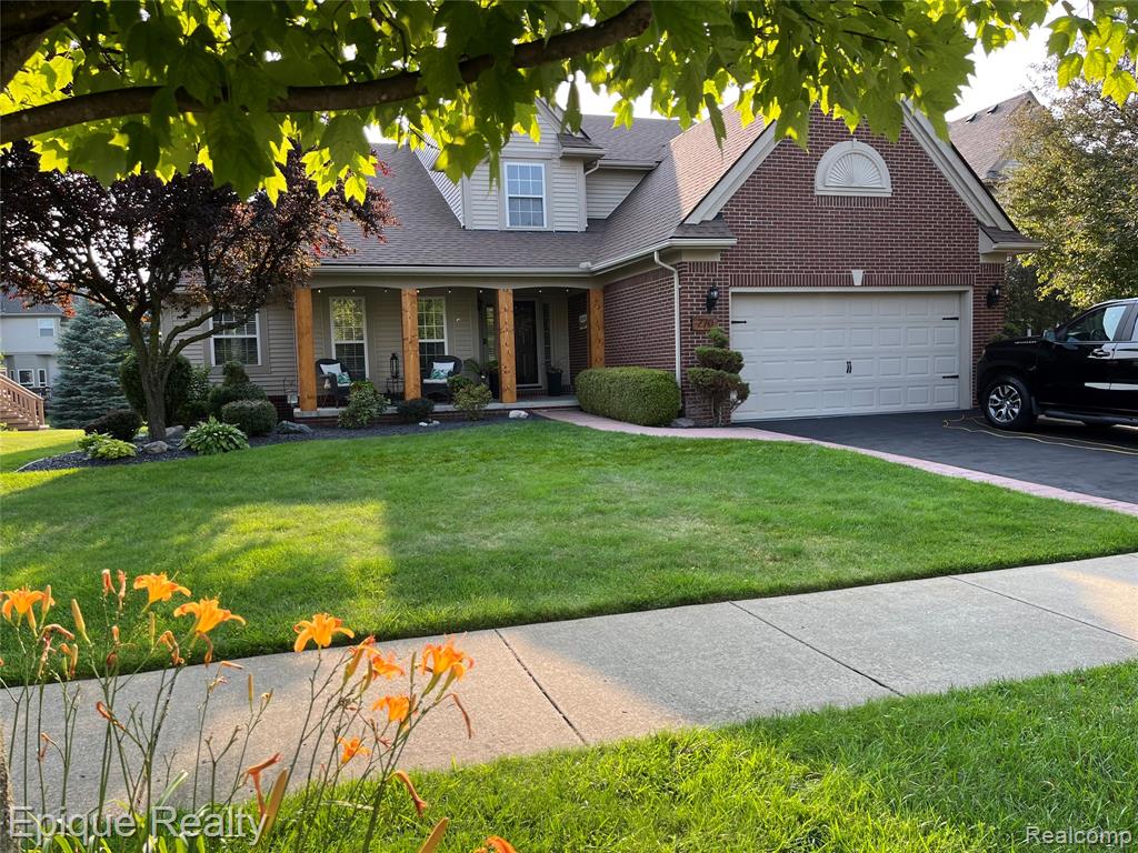 270 Derby Lane
