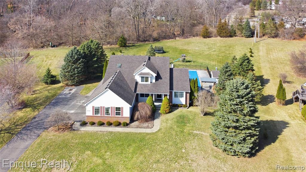 2234 Ridgewood Drive