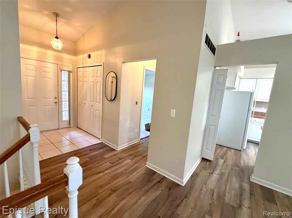 2256 Fairway Circle