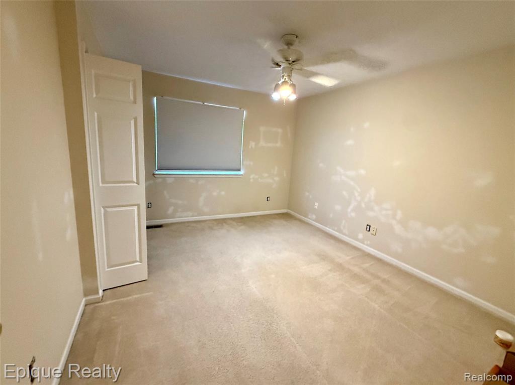 2256 Fairway Circle