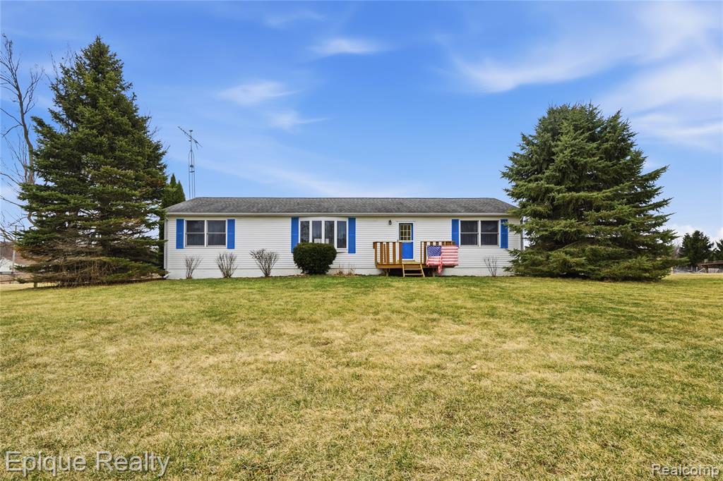 6723 Cedar Creek Road