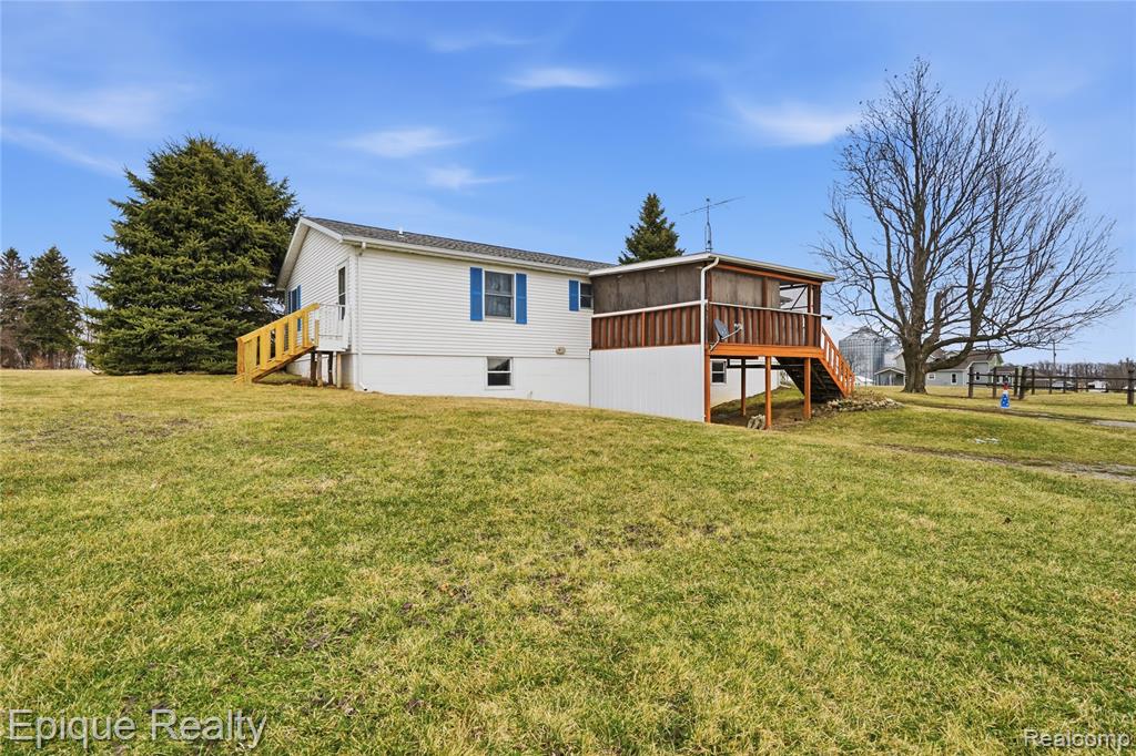 6723 Cedar Creek Road