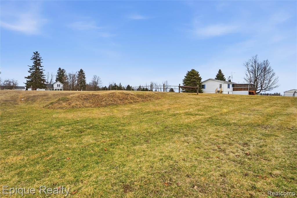 6723 Cedar Creek Road