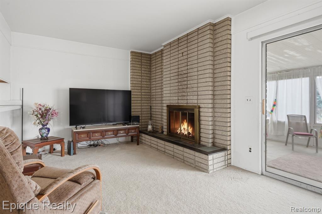 4272 Gunther Drive