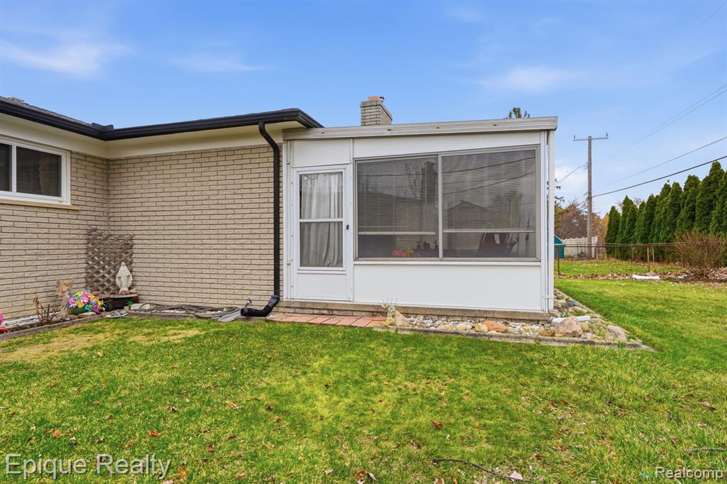 4272 Gunther Drive