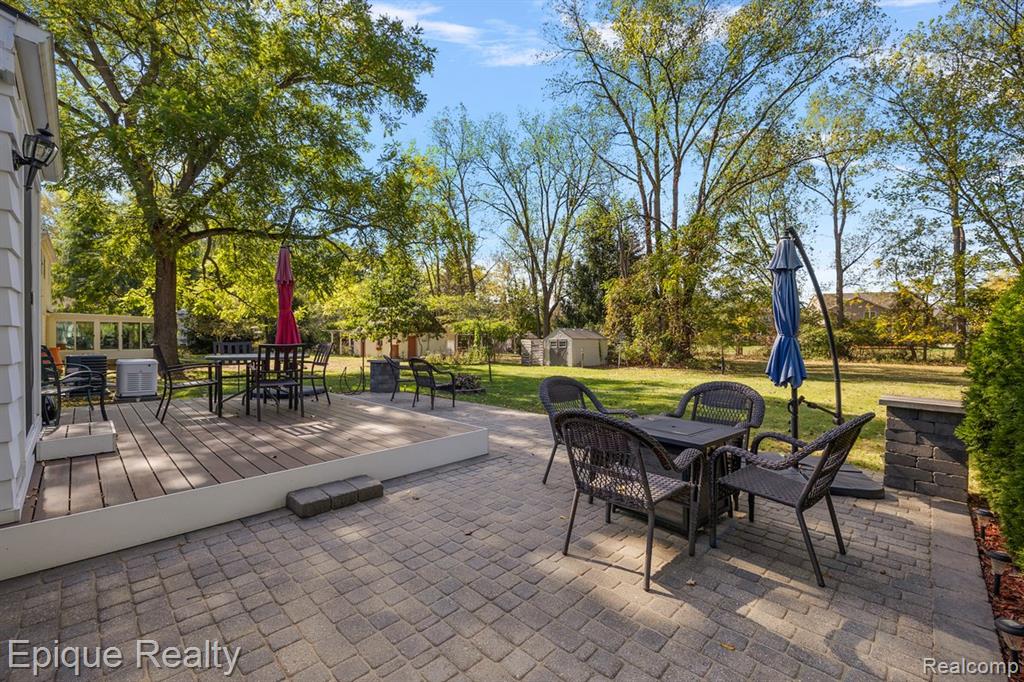 3915 Jennings Drive