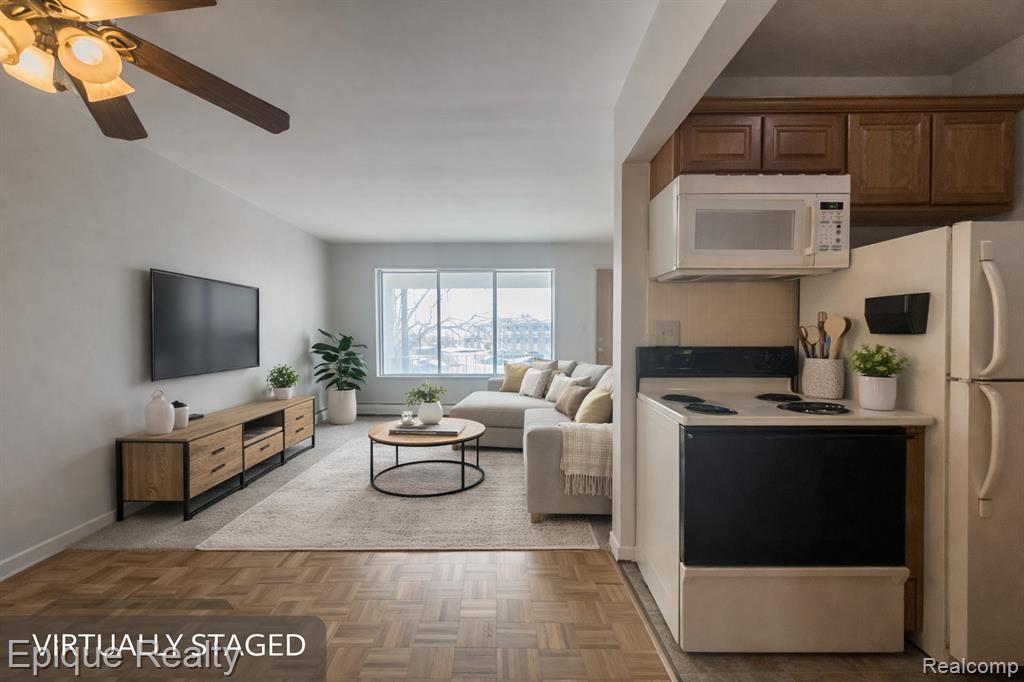 2121 Clawson Avenue # 205