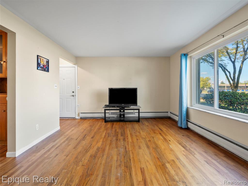 2915 W 13 Mile Road # 101
