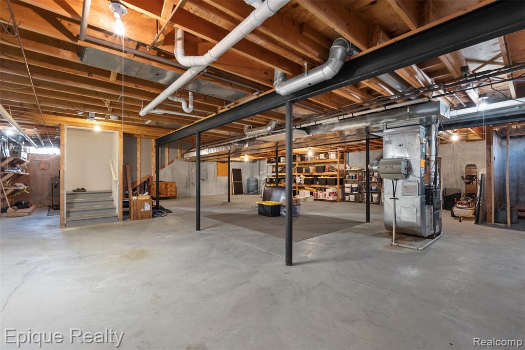 4280 Mcdowell Road