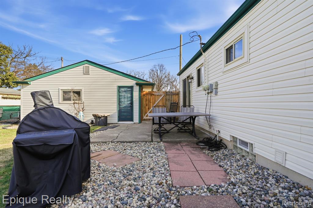 12068 Amber Court
