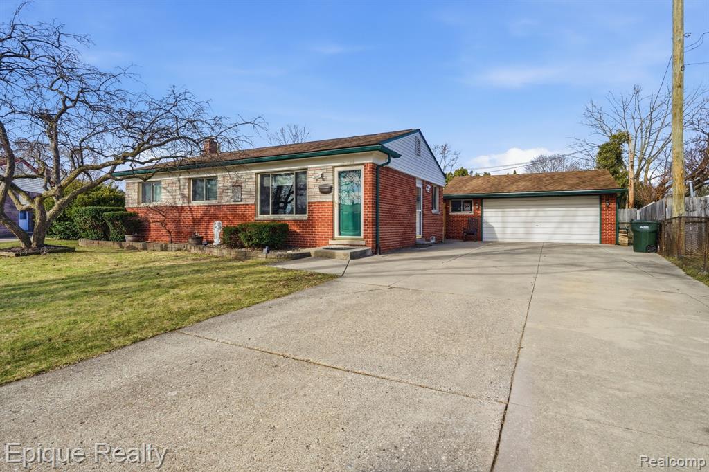 12068 Amber Court