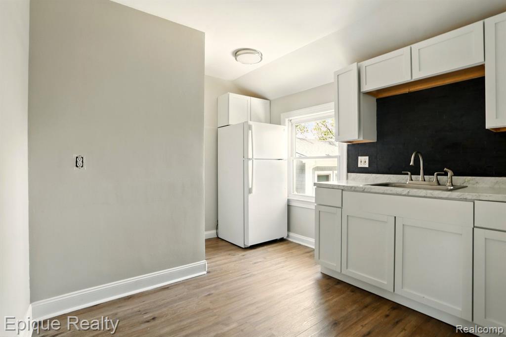 333 Woodward Avenue # 4