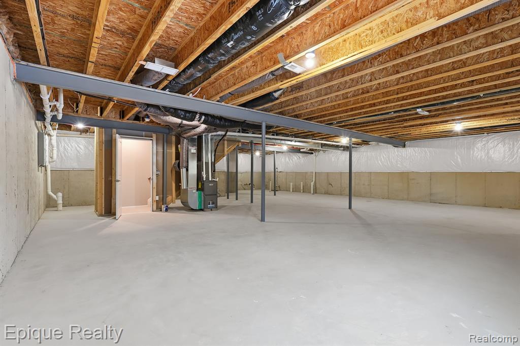 55638 Oak Pointe Drive