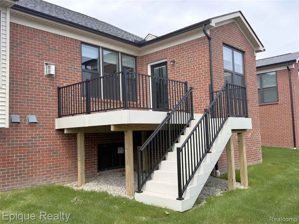 55638 Oak Pointe Drive