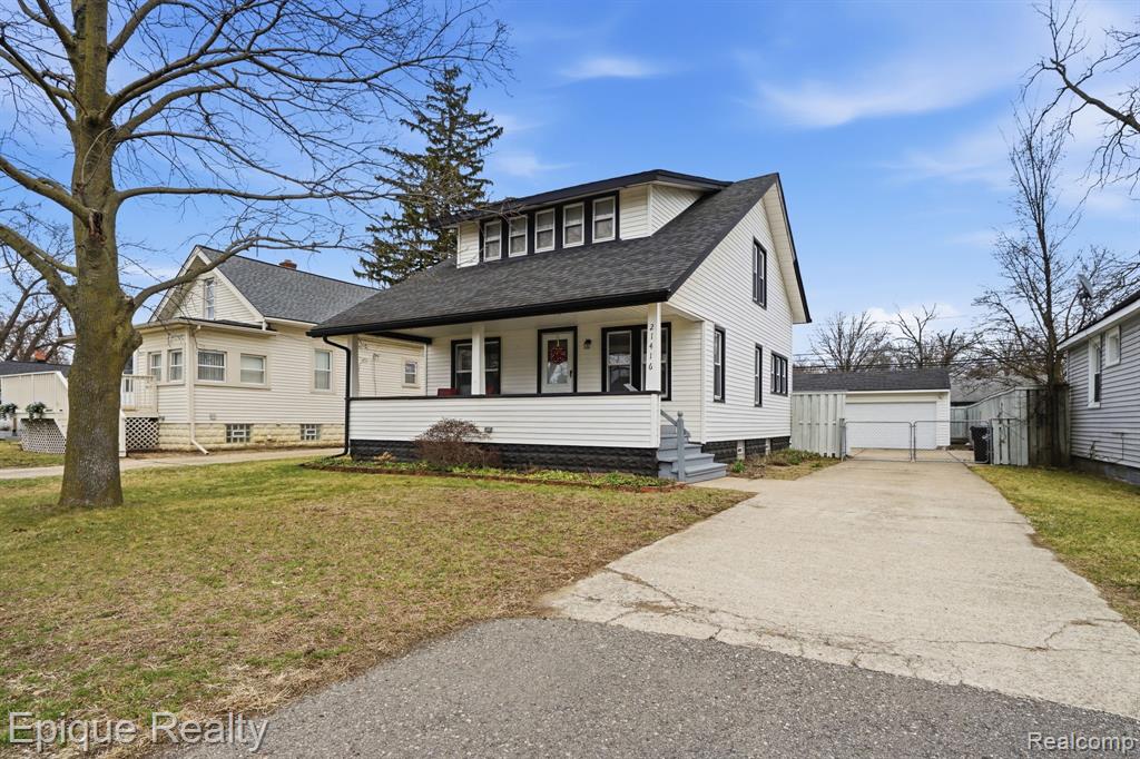 21416 Roosevelt Avenue