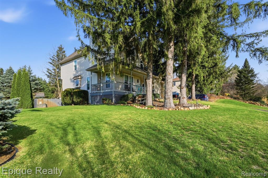 9867 Finnegan Drive